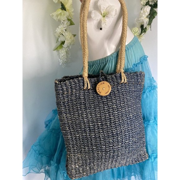 Kenneth Cole Reaction Powder Blue Abaca Straw Logo Shoulder Handbag Vintage EUC - Picture 10 of 16